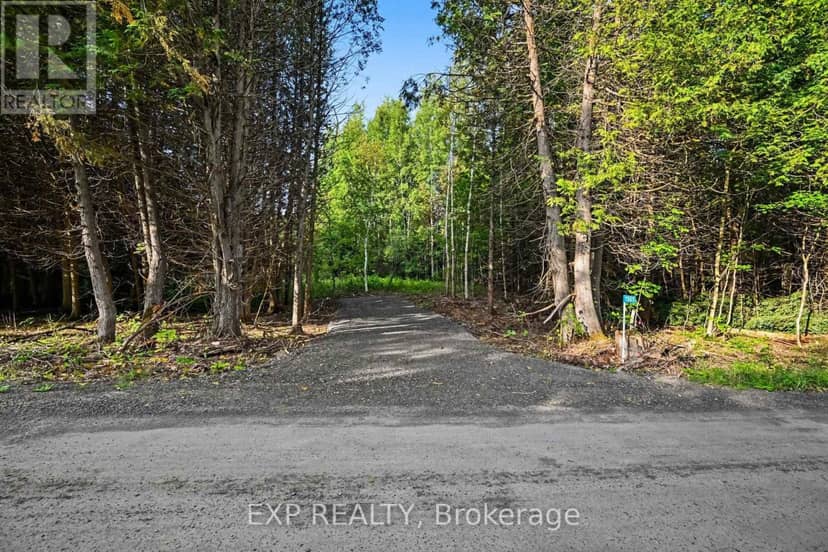 1585 Darling Road — photo 1 of 6