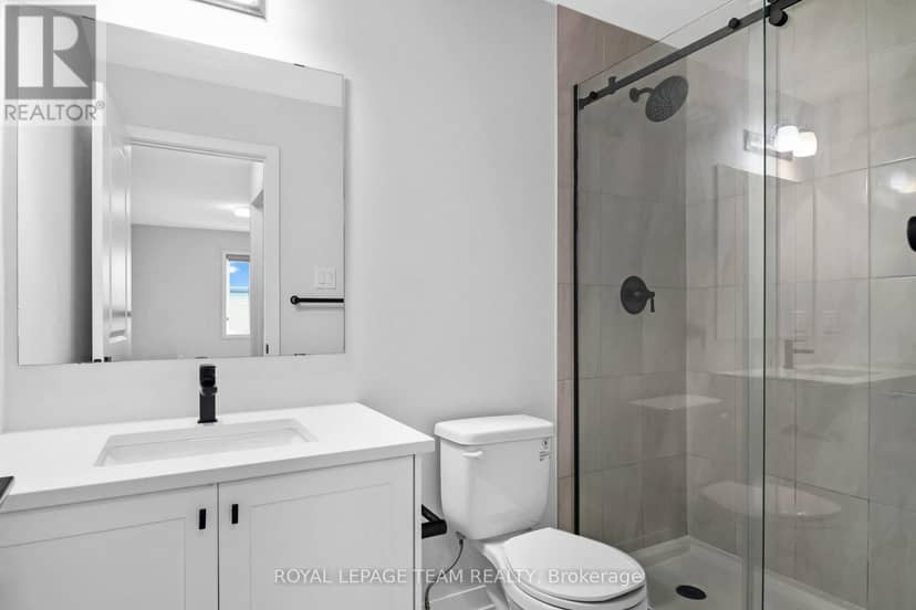 802 Parnian Private — photo 22 of 31