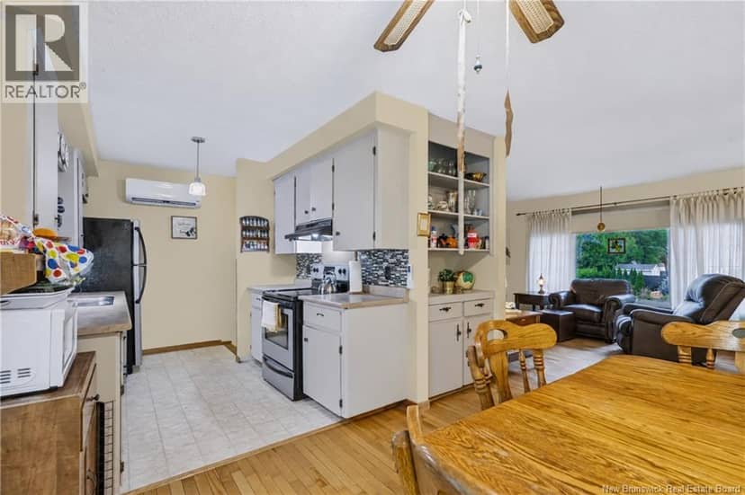169 Burpee Street — photo 10 of 35