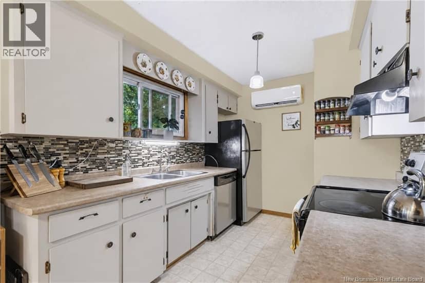 169 Burpee Street — photo 7 of 35