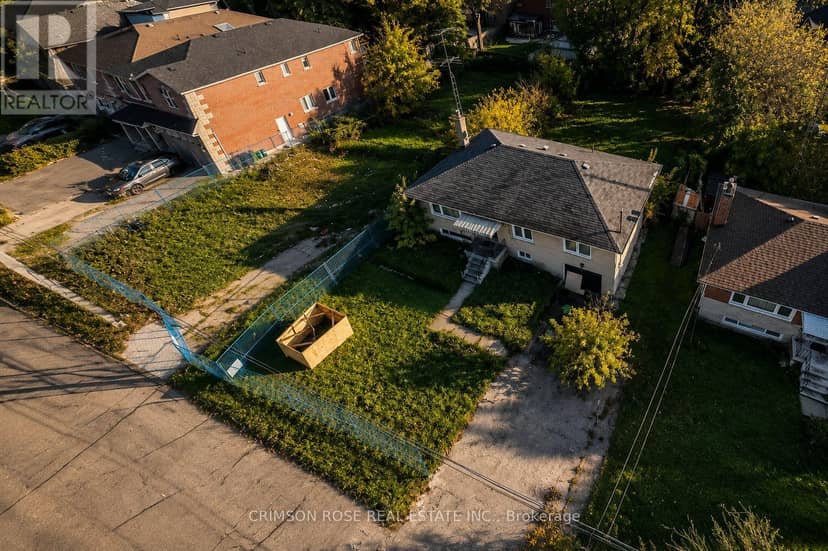 387 Hounslow Avenue, Toronto, photo 8