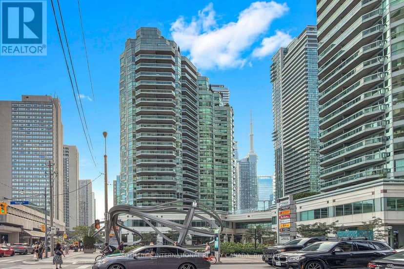 414 - 10 Queens Quay W — photo 2 of 40