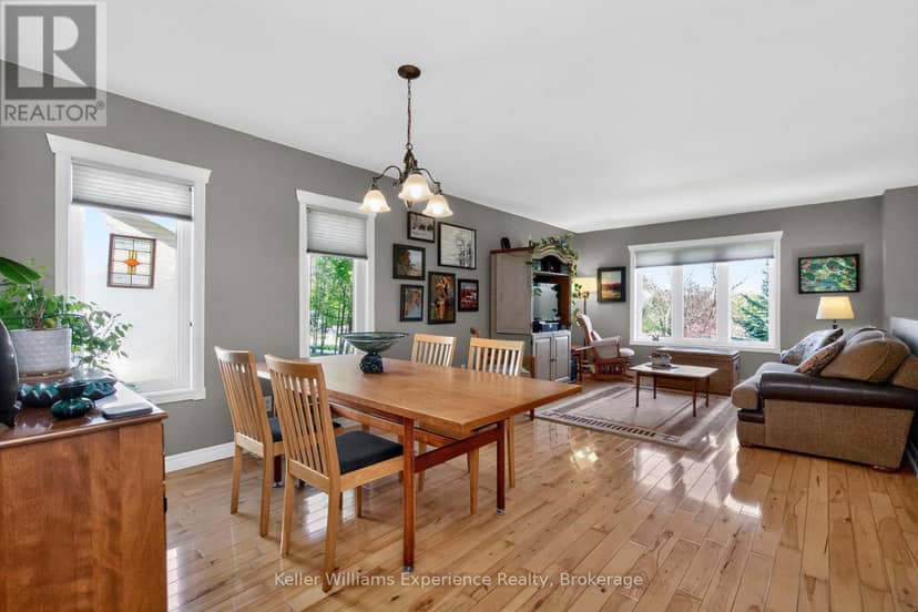 53 Therrien Court — photo 4 of 27