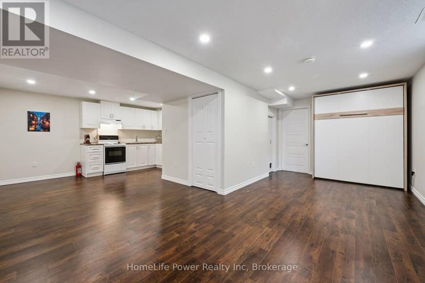 54 Elliot Avenue E — photo 33 of 40