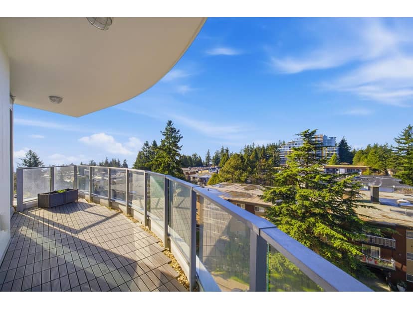 602 1500 MARTIN STREET, White Rock, photo 4