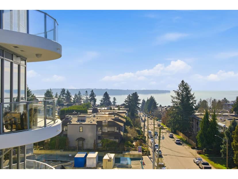 602 1500 MARTIN STREET, White Rock, photo 5
