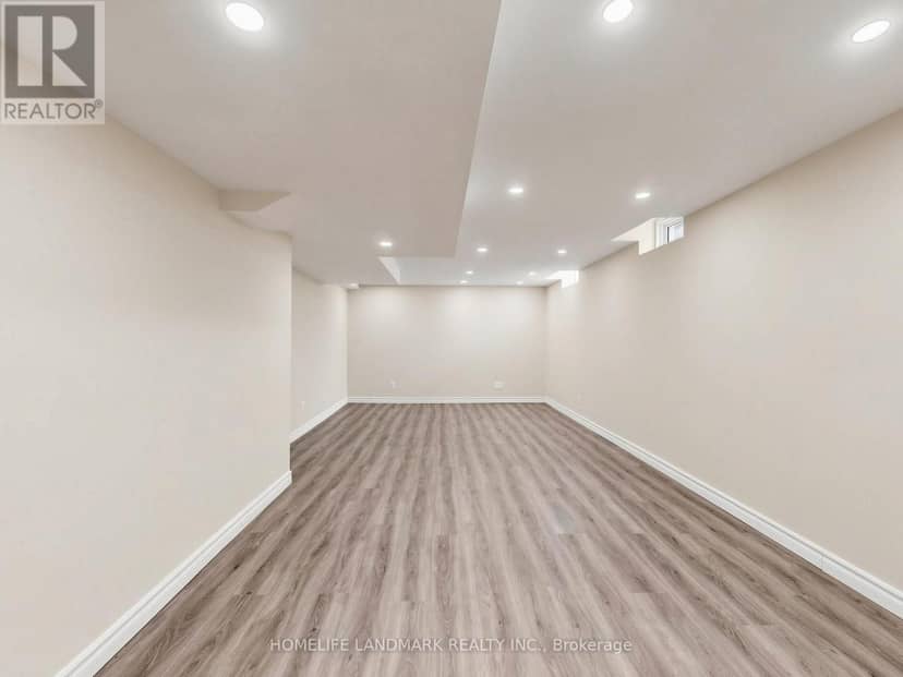 35 Sanderson Road — photo 34 of 40