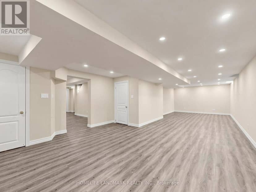 35 Sanderson Road — photo 36 of 40