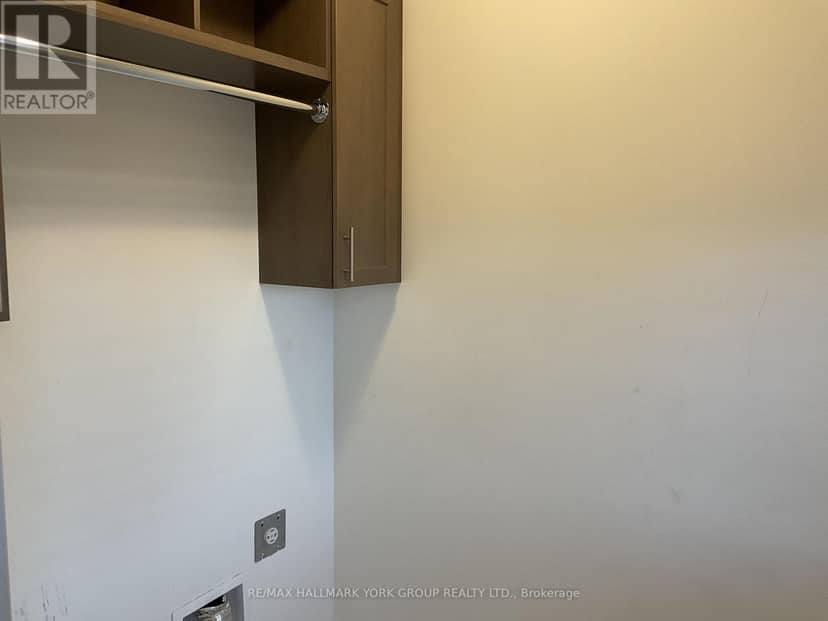 40 - 24 Hughes Lane — photo 15 of 23