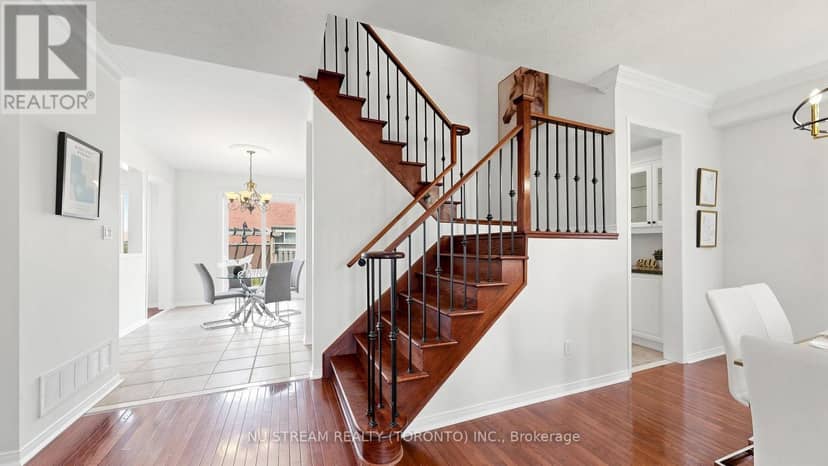 205 Fred McLaren Boulevard — photo 21 of 40