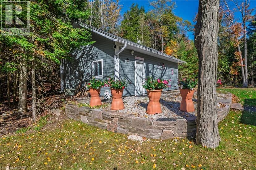 1012 ARMSTRONG Road — photo 36 of 40