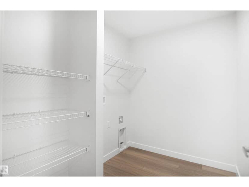 1015 14 AV NW — photo 35 of 36