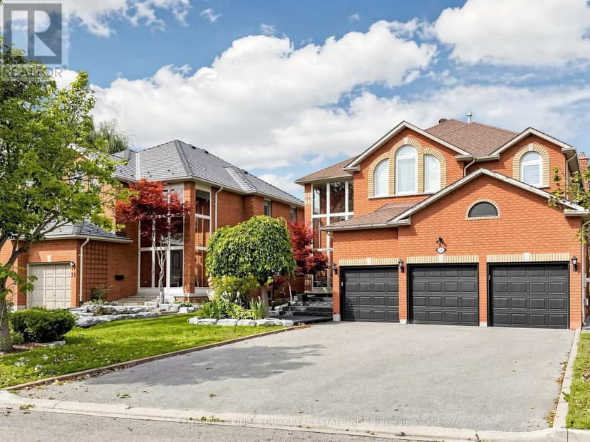 34 Looker Drive, Barrie, photo 3