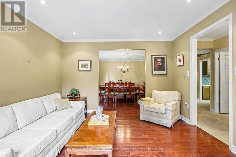 1577 Thompson Street, Mississauga, photo 5