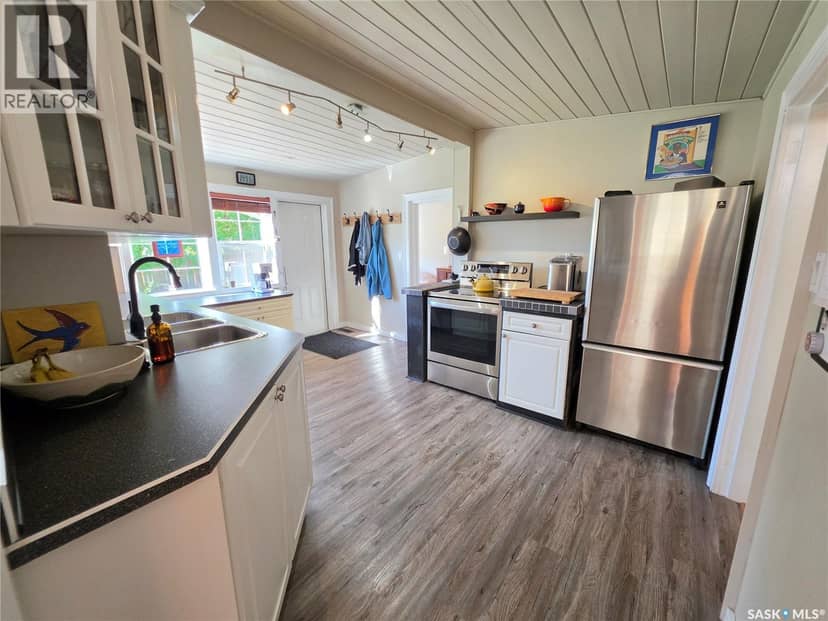 417 Centre STREET — photo 11 of 25