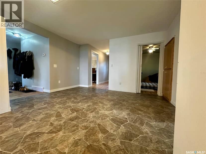 709 2nd STREET — photo 19 of 36