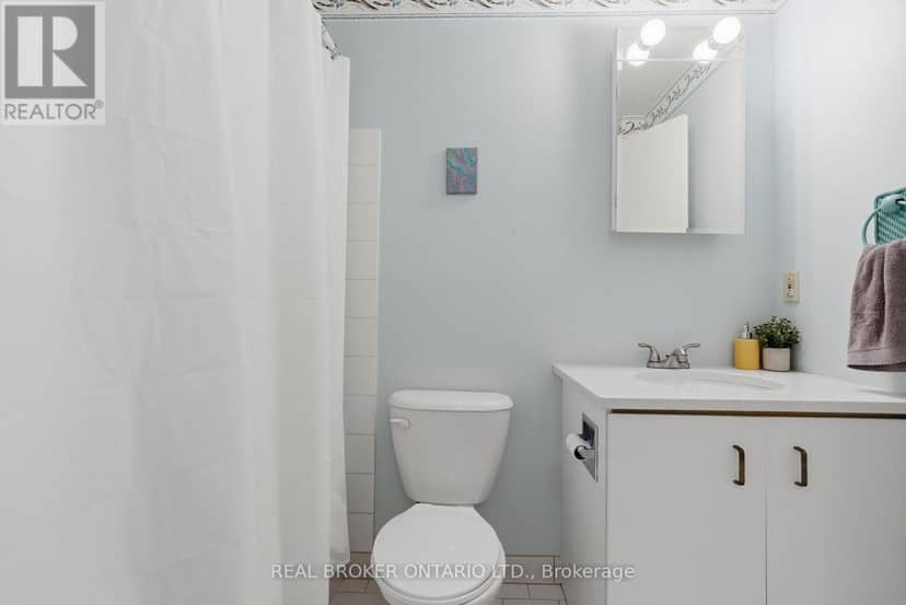 215 - 30 Blue Springs Drive — photo 29 of 40