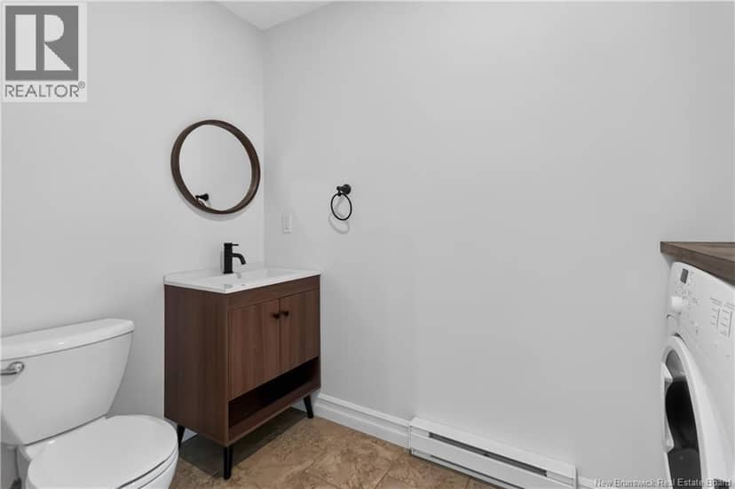 124 Rouse Street — photo 17 of 40