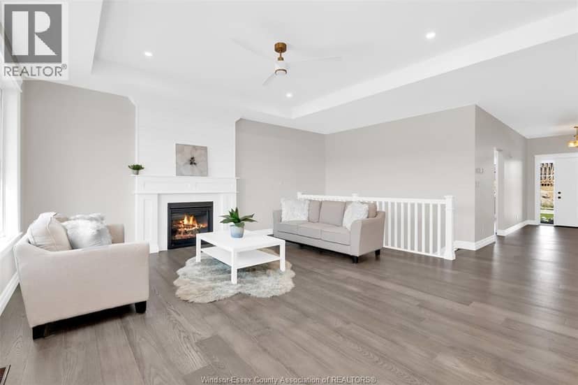 302 Blake Avenue — photo 9 of 26