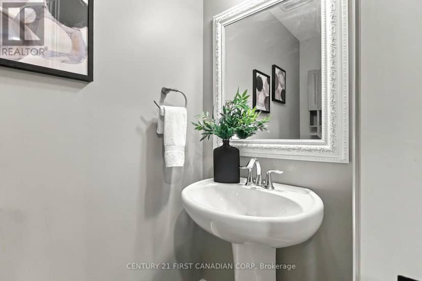 12 Glenwood Street — photo 14 of 38