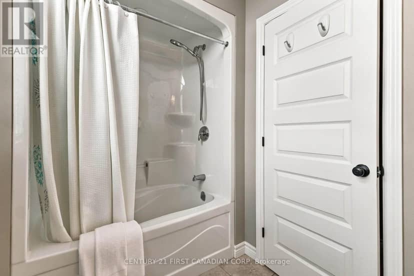 12 Glenwood Street — photo 25 of 38