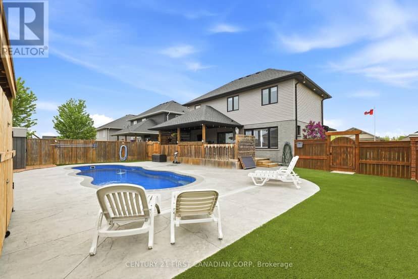 12 Glenwood Street — photo 34 of 38