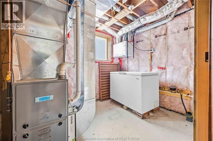 6 York STREET — photo 30 of 40