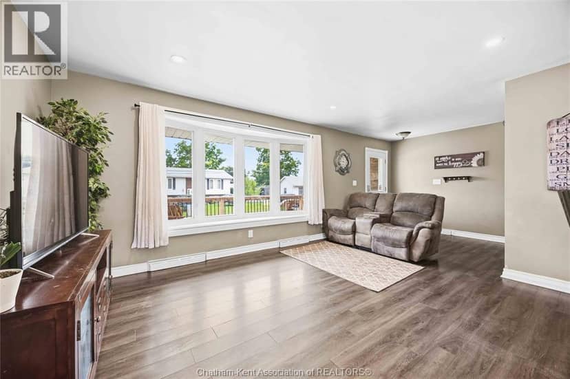 6 York STREET, Lambton Shores, photo 5