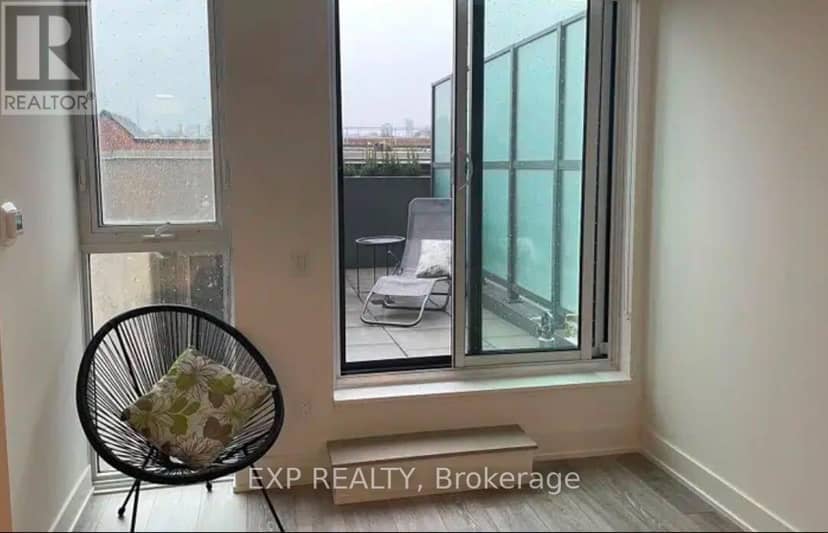 211 - 1285 Queen Street E — photo 16 of 24