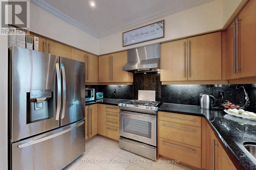 66 Tuscana Boulevard — photo 10 of 40
