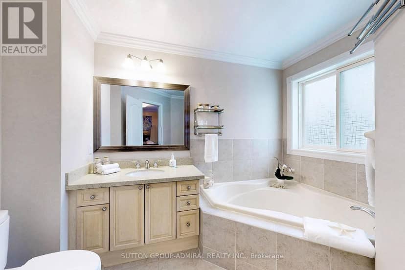 66 Tuscana Boulevard — photo 25 of 40