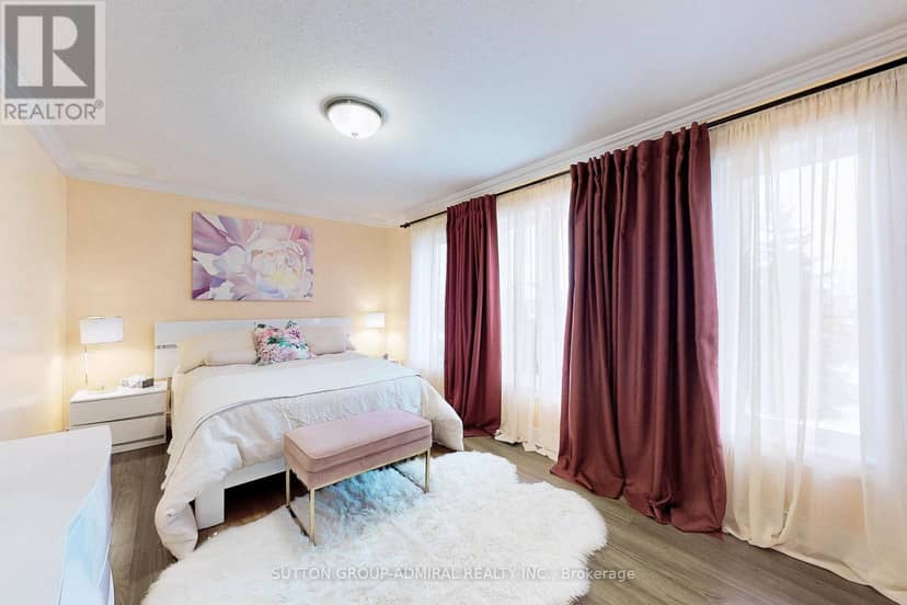 66 Tuscana Boulevard — photo 28 of 40