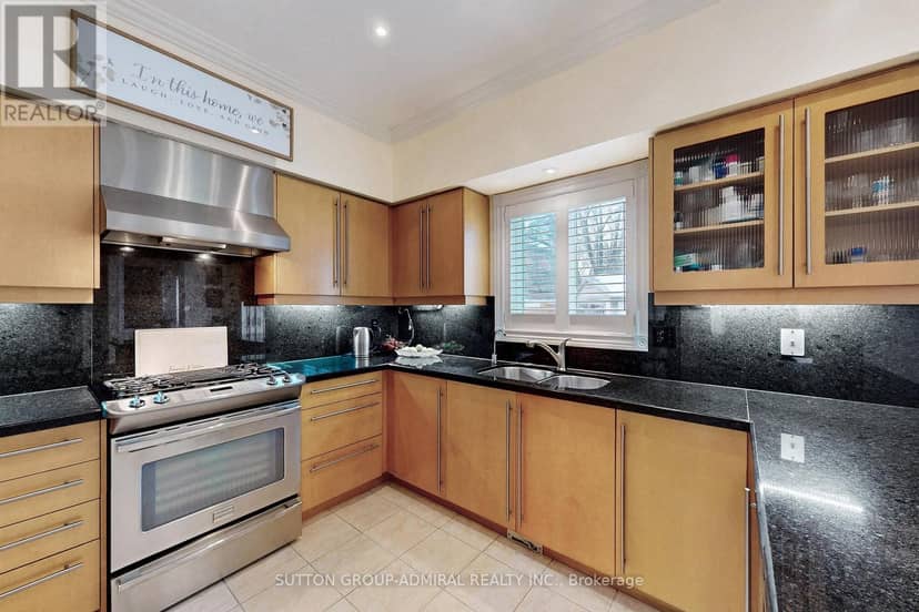 66 Tuscana Boulevard — photo 9 of 40