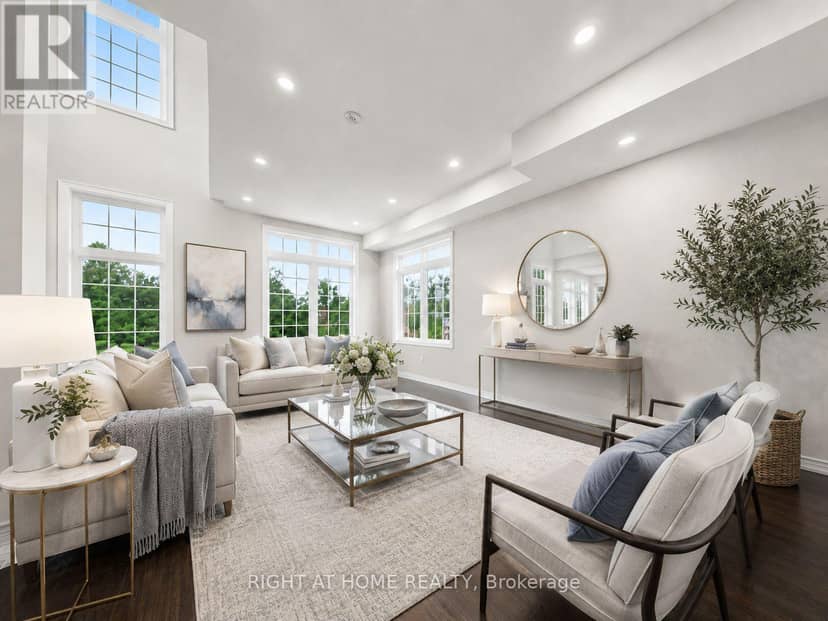 637 Simcoe Street — photo 4 of 32
