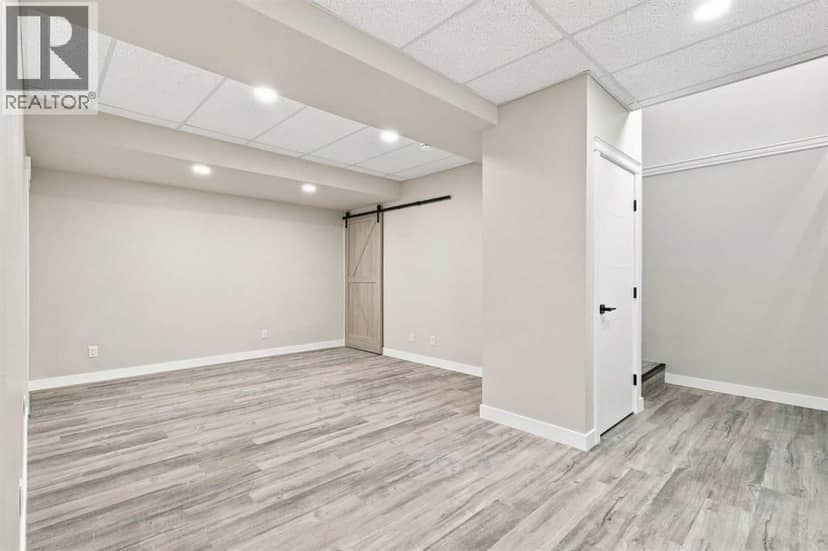 38 Lindman Avenue — photo 33 of 40
