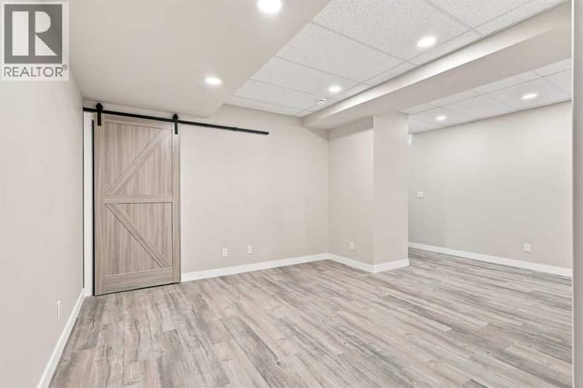 38 Lindman Avenue — photo 32 of 40