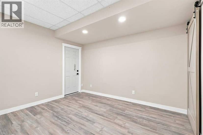 38 Lindman Avenue — photo 35 of 40