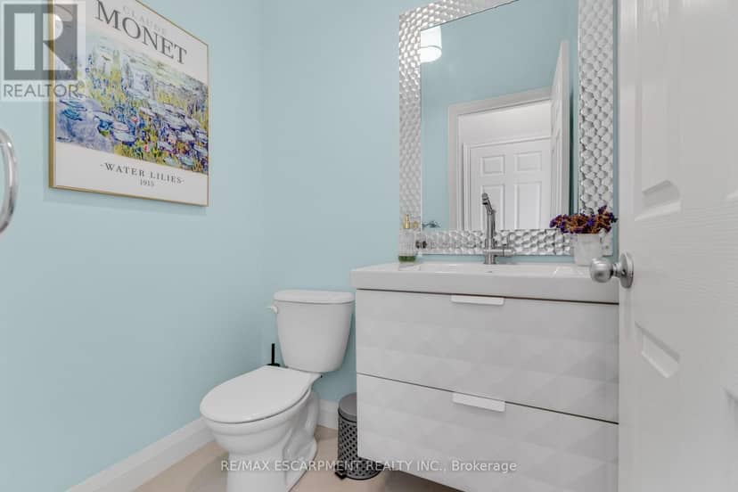 83 Frankfurt Street — photo 16 of 36