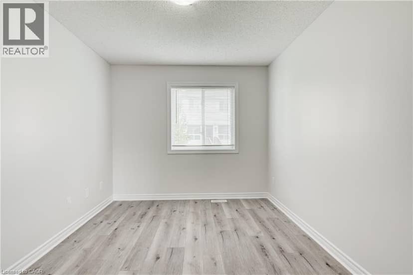600 SARNIA Road Unit# 43 — photo 15 of 34