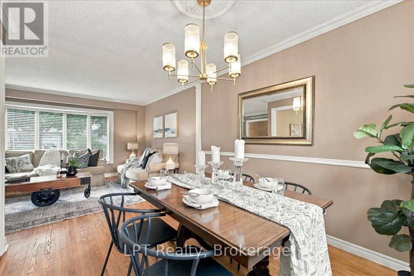 514 Oakwood Avenue — photo 13 of 40