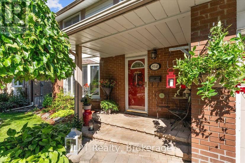 514 Oakwood Avenue — photo 4 of 40