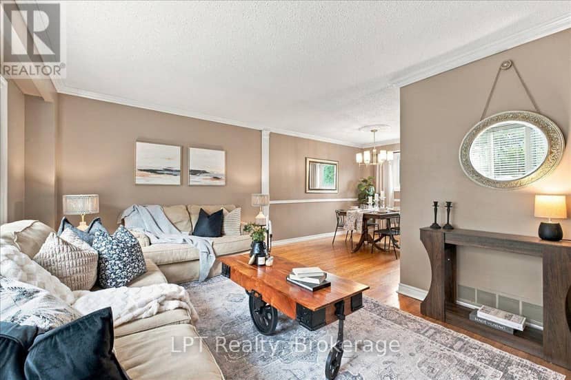 514 Oakwood Avenue — photo 8 of 40