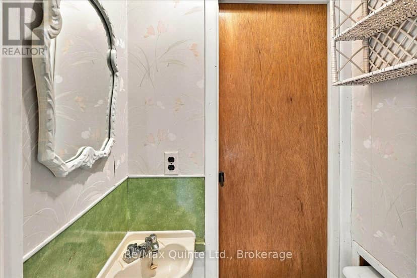 1B Rogers Street — photo 17 of 28