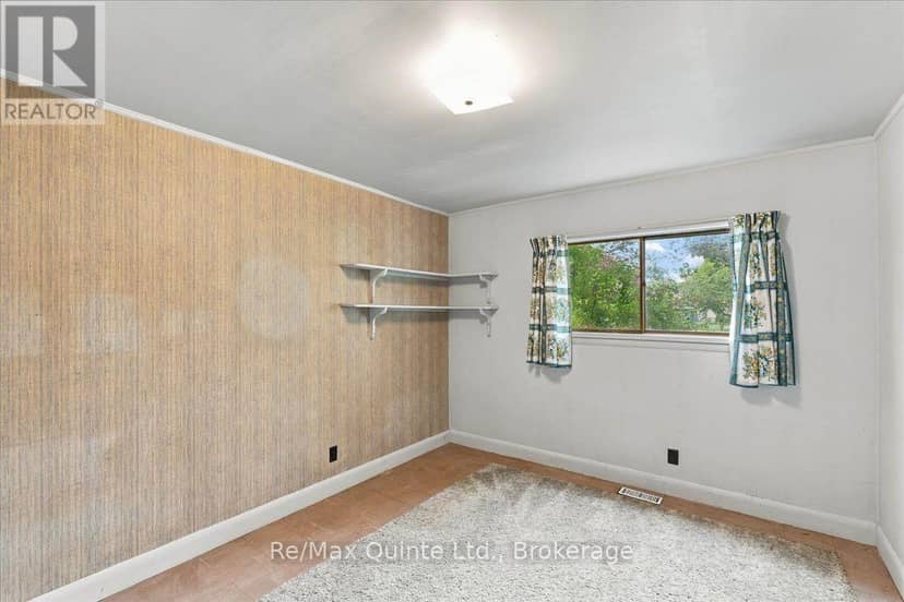 1B Rogers Street — photo 9 of 28