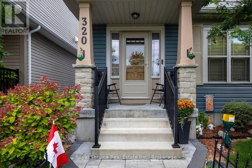 320 Strachan Street, Port Hope, photo 4