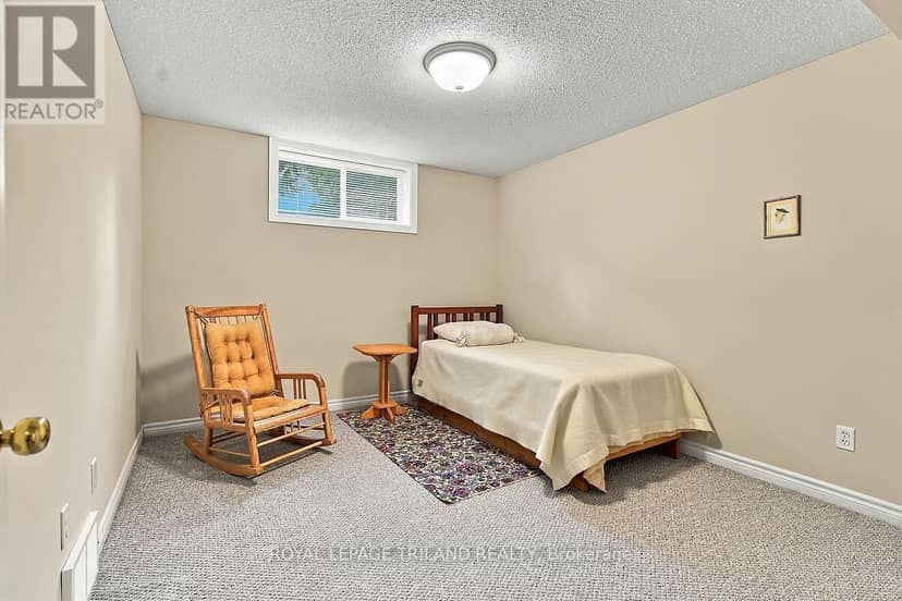 58 - 14 Cadeau Terrace — photo 20 of 27