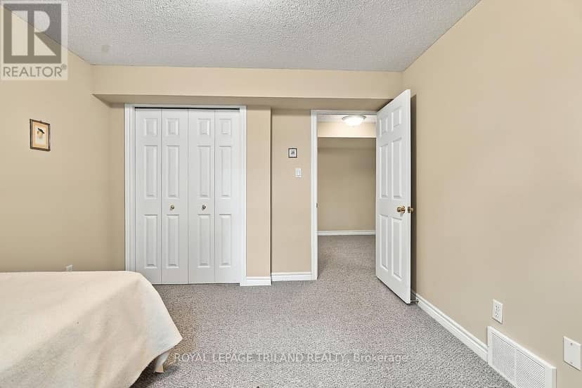 58 - 14 Cadeau Terrace — photo 21 of 27
