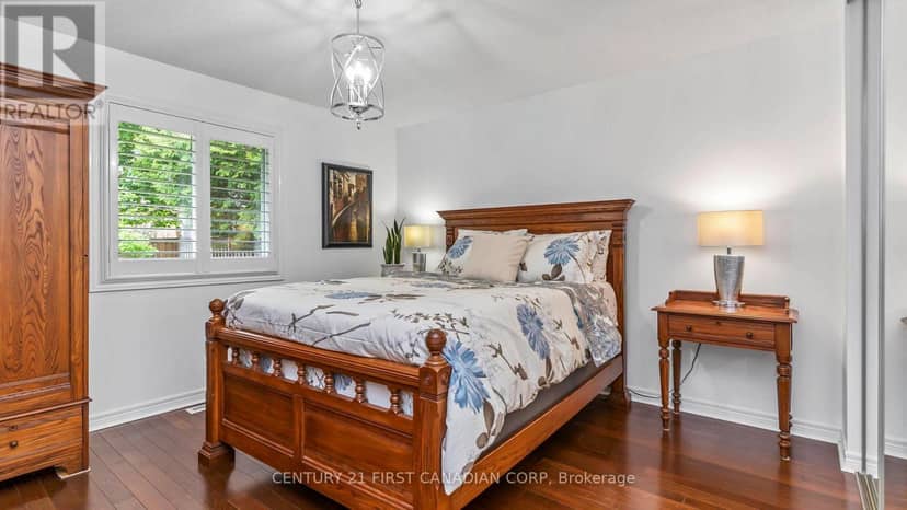 839 Guildwood Boulevard — photo 15 of 35