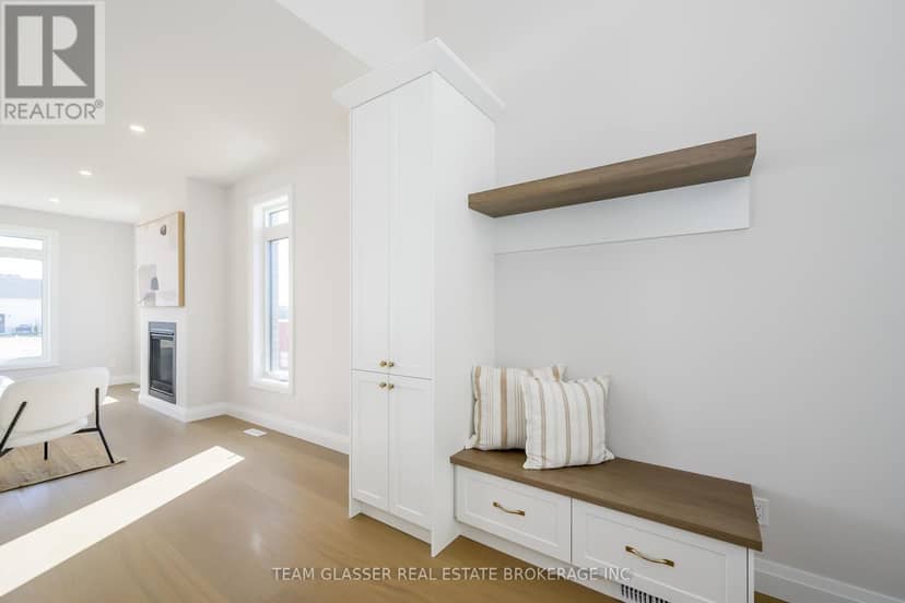 67 Allister Drive, Middlesex Centre, photo 5