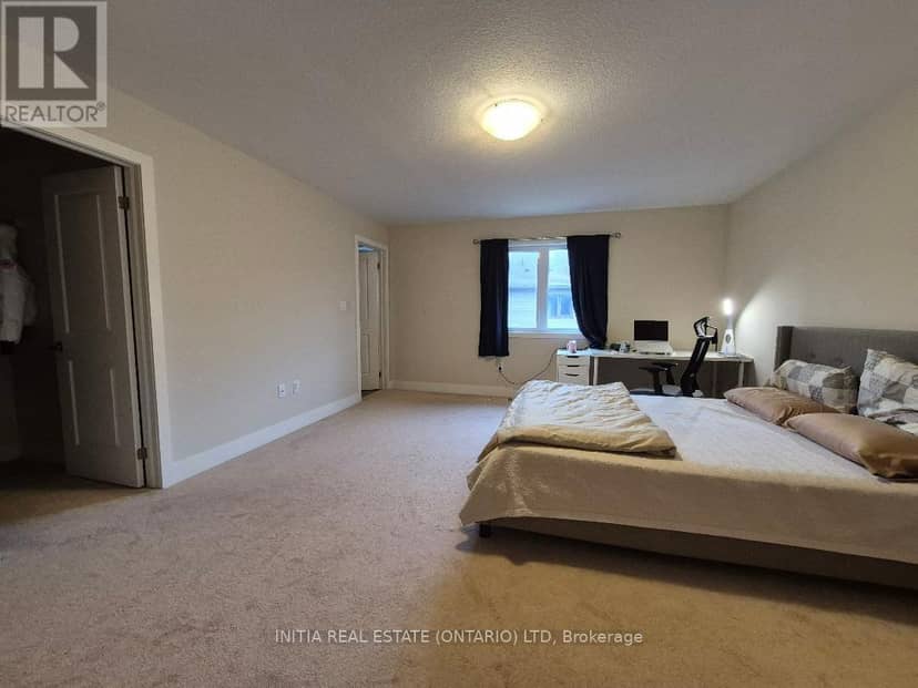 109 - 1960 Dalmagarry Road, London North, photo 6